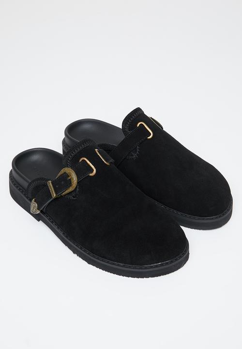 Jonathan D - Outlaw mule - black