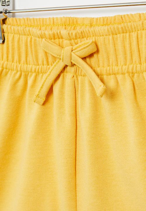 Superbalist - Fleece short - yellow