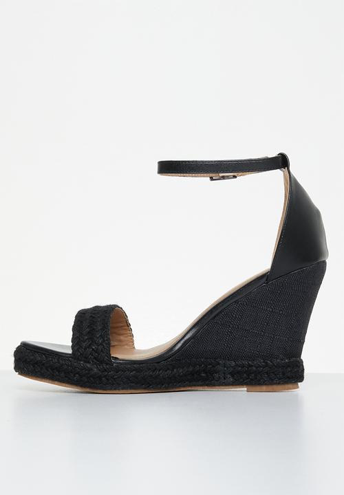 Miss Black - Wicked1 wedge heel - black