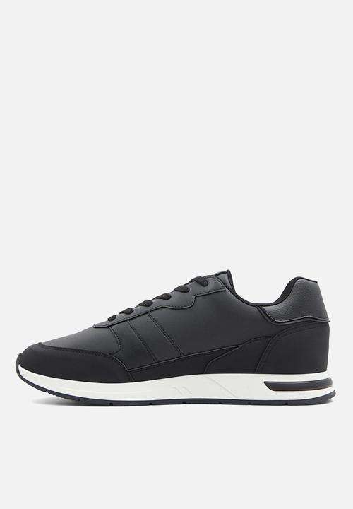Call It Spring - Aquila slip on - black