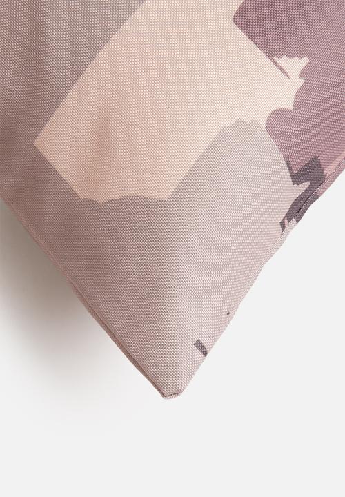 Fabric Bank  - Kasbah cushion cover- millenial pink