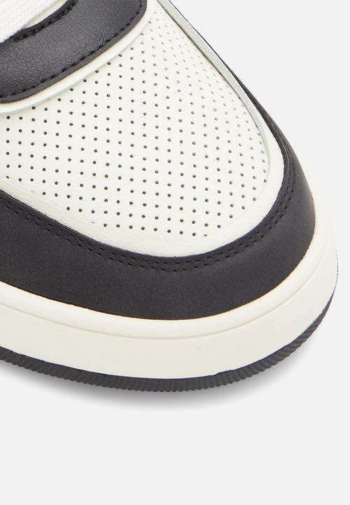 Call It Spring - Cesta - black & white