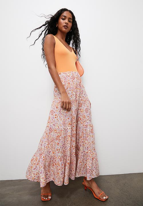 Superbalist - Tiered maxi skirt - soft paisley