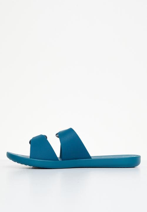 Ipanema - Ella ad - blue