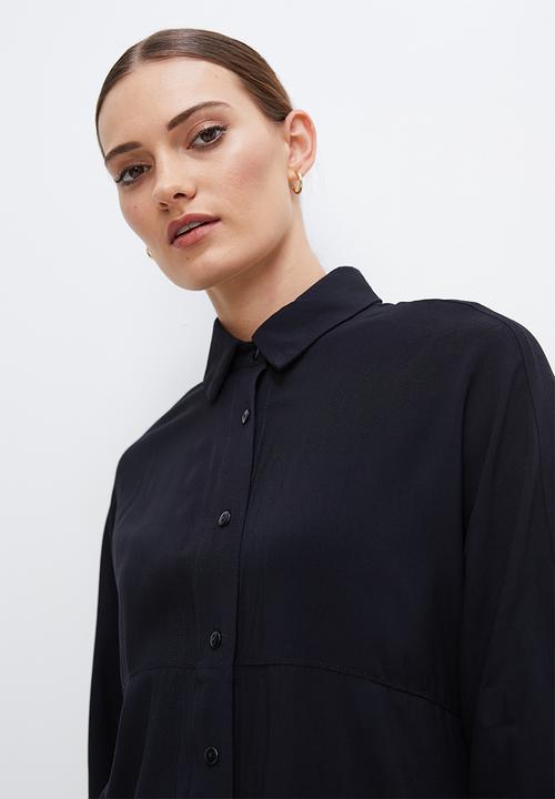 edit - Oversized boxy shirt - black