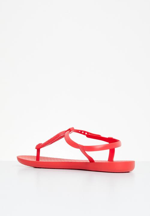 Ipanema - Gil26669 - red