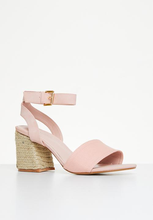 Butterfly Feet - Daria 2 block heel - pink