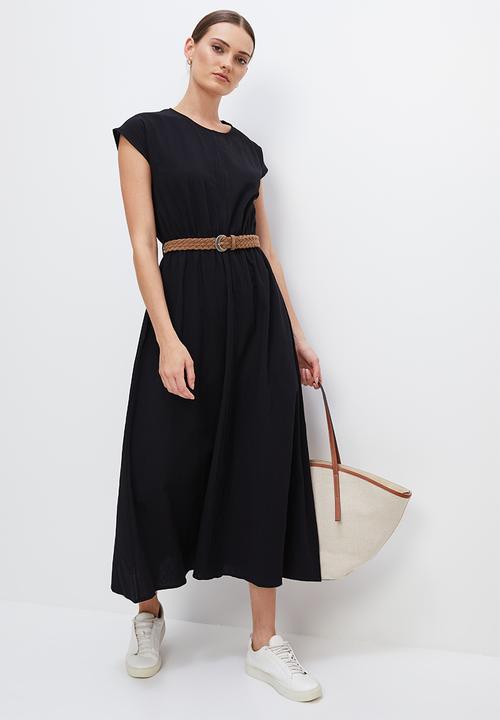 edit - Textured grown on sleeve maxi - black
