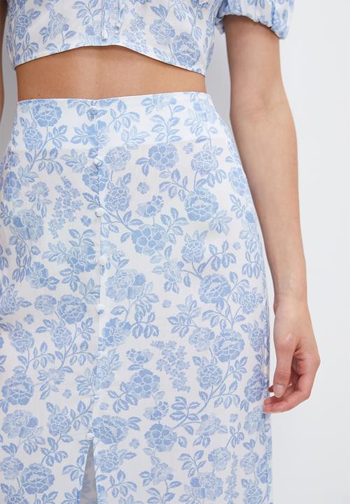 MILLA - Co-ord button detail midi skirt - white & blue 