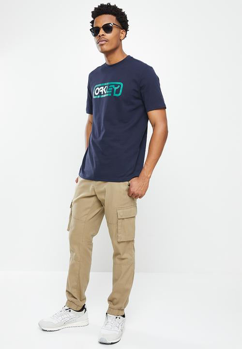 Oakley - Locked in b1b tee - fathom