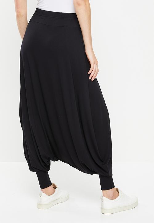 AMANDA LAIRD CHERRY - Harem pants - black