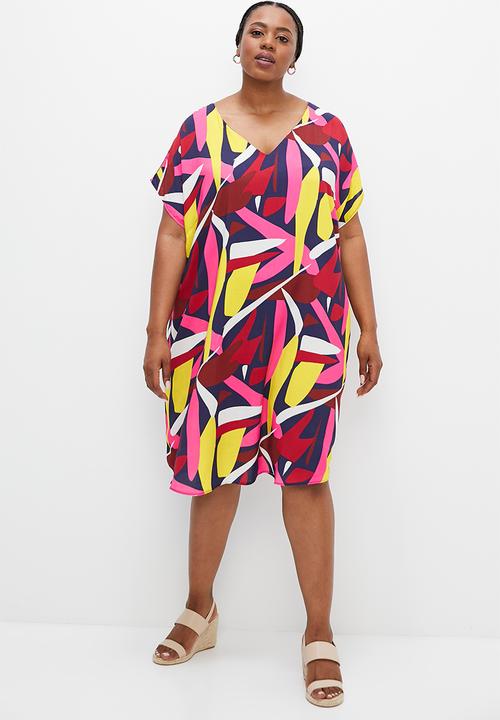 edit Plus - V-neck curved hem tunic - bold abstract leaves