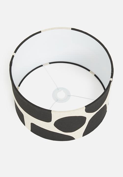 Sixth Floor - Mendi barrell lampshade - black & natural