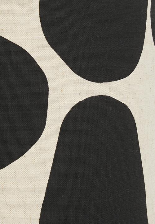 Sixth Floor - Mendi barrell lampshade - black & natural