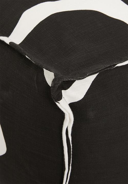 Sixth Floor - Nairobi patio floor cushion- black & white
