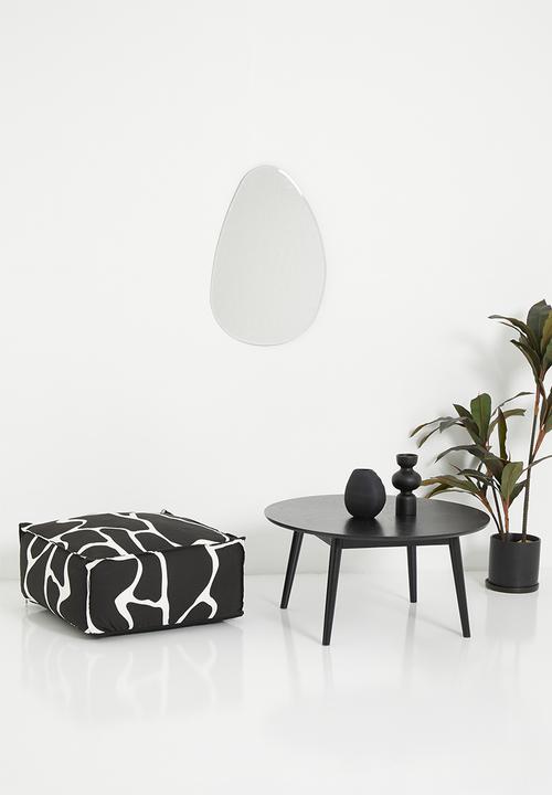 Sixth Floor - Nairobi patio floor cushion- black & white