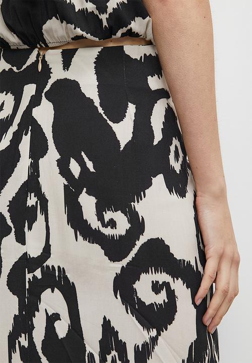 VELVET - Co ord printed front draped sarong skirt - monochrome tribal