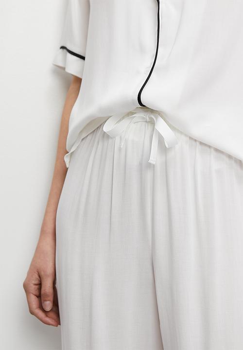Superbalist - Sleep short sleeve & pants set - ecru