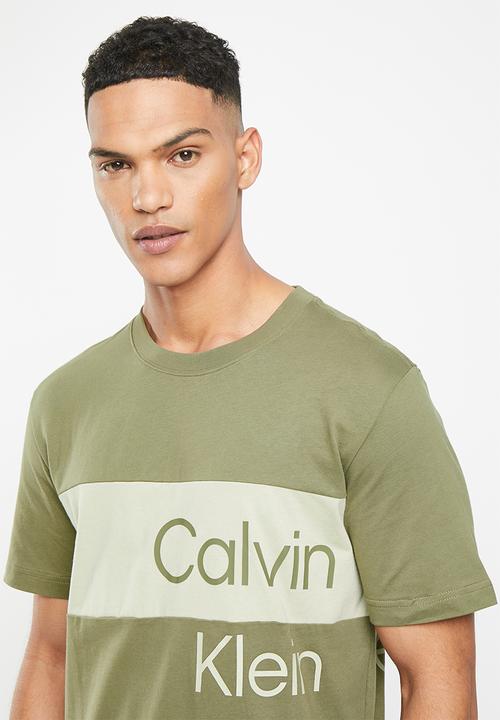 Calvin Klein - Institutional blocking tee - burnt olive