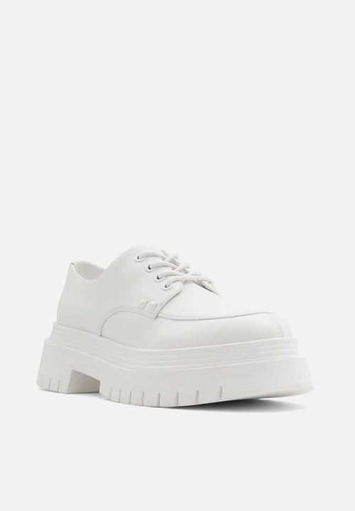 Call It Spring - Camdenn brogue - white