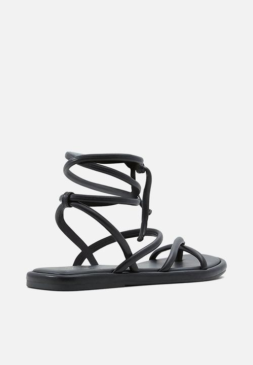 Call It Spring - Kamalla sandal - black