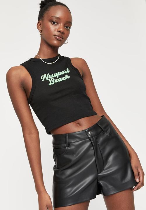 Cotton On - Vegan leather mini short - black