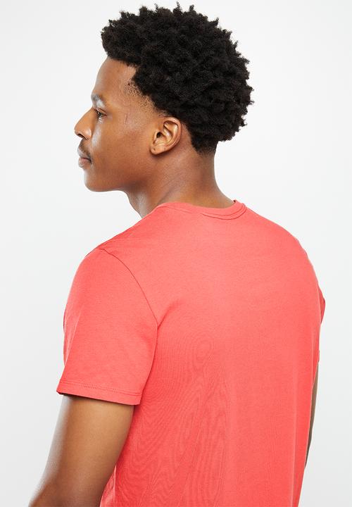 GUESS - Es short sleeve embroidered logo tee - cranberry splash