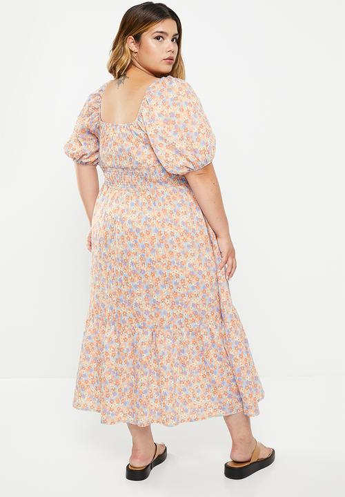 Me&B - Plus shirring curved band dress with pockets - blues floral ditsy