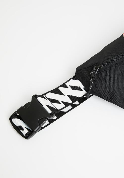 Superdry. - Code essential bumbag - black