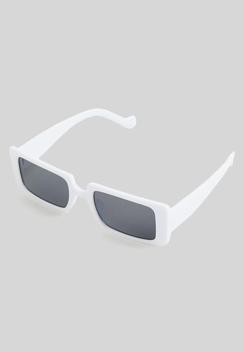 Superbalist - Briana square sunglasses - white