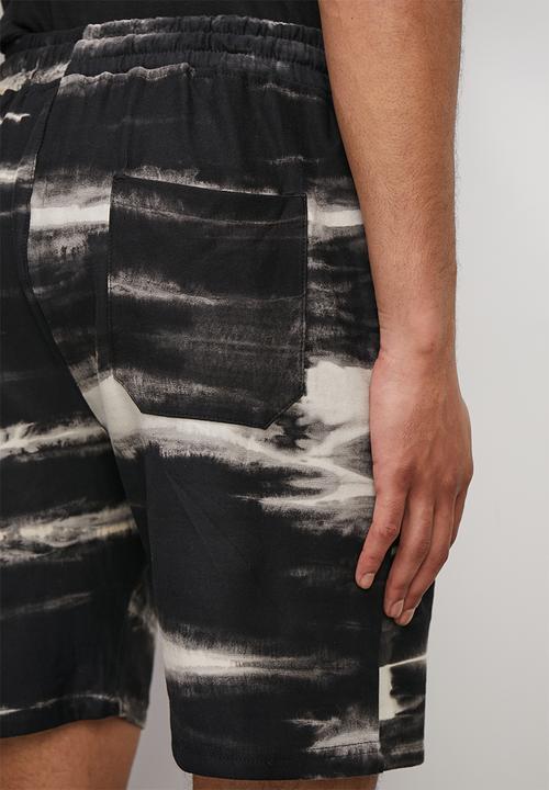 Superbalist - Acid wash short - black