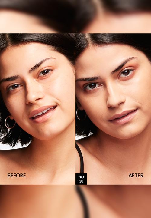 MAC - Studio Fix Fluid SPF15 Foundation / Mini M·A·C - NC30
