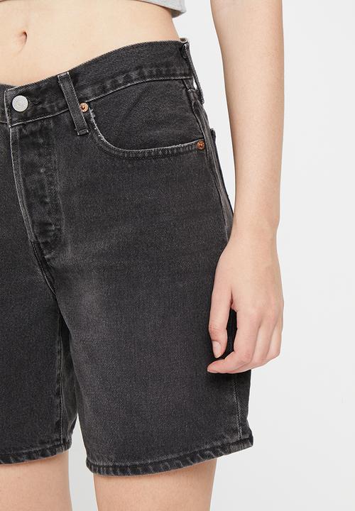 Levi’s® - 90s 501 short length jeans - black worn in