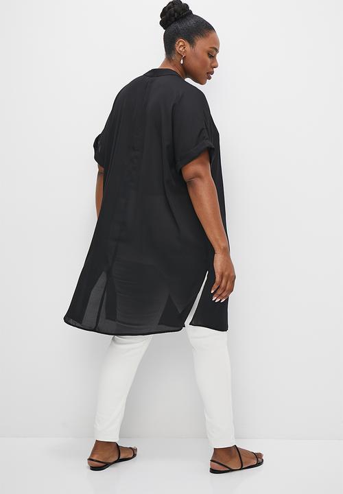 edit Plus - Short sleeve longline notch neck blouse - black