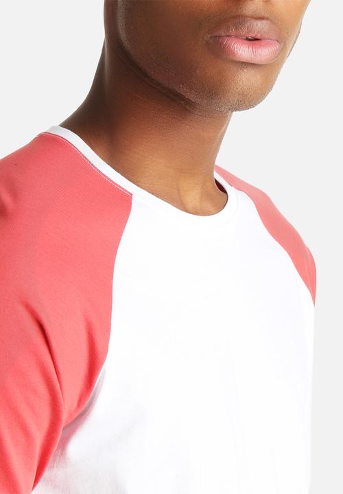 Only & Sons - Long Curved Raglan Tee