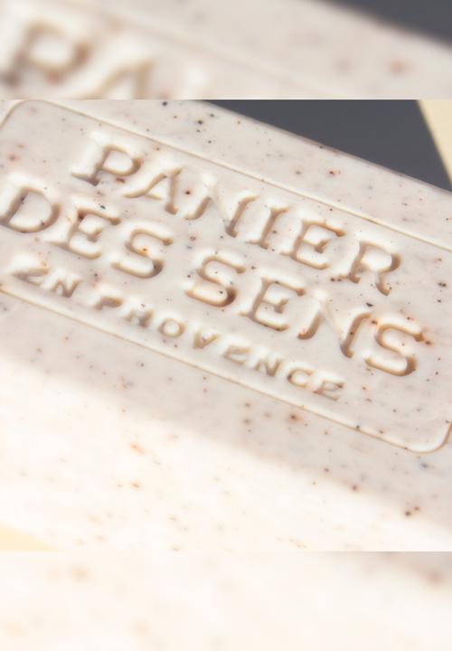 Panier Des Sens - Renewing grape exfoliating soap