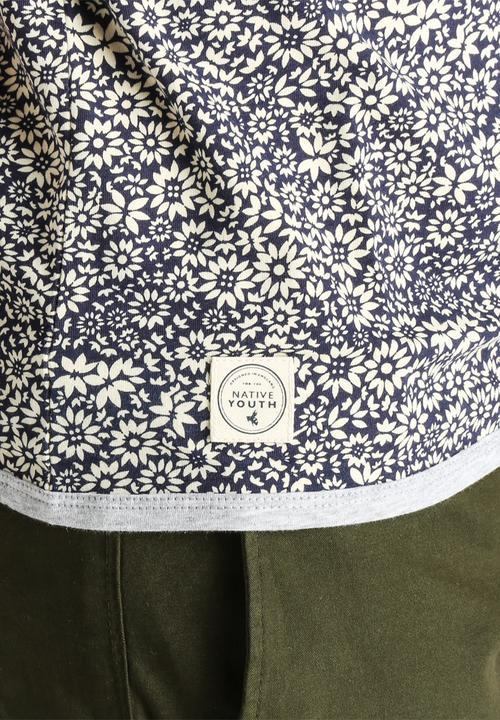Native Youth - Daisy Print Vest 