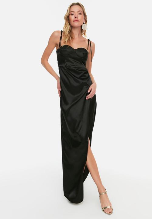 Trendyol - Slit detail satin maxi dress - black