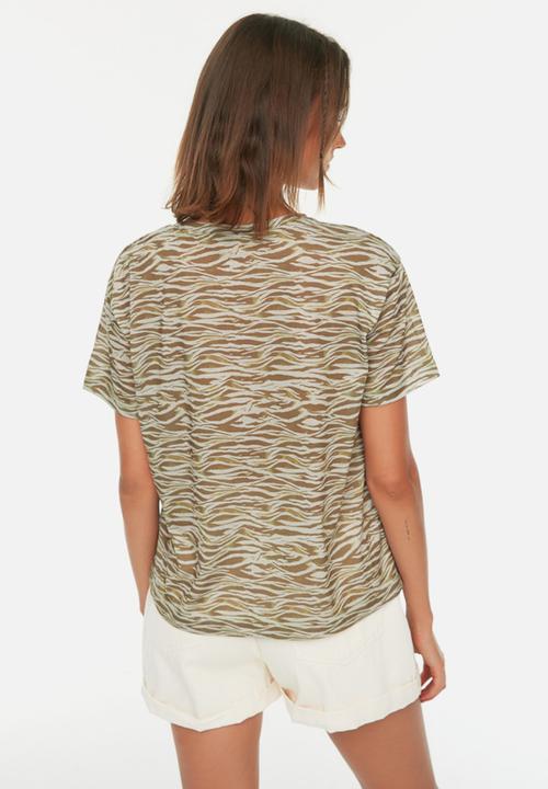 Trendyol - Striped printed t-shirt - khaki