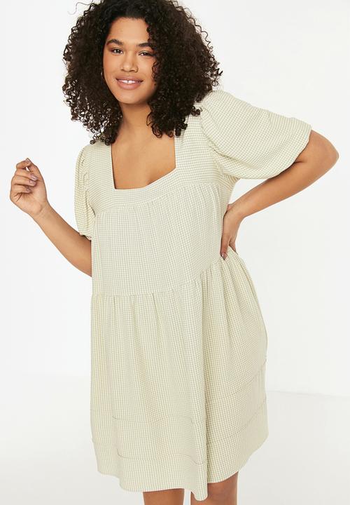 Trendyol - Plus square neck gingham dress - green