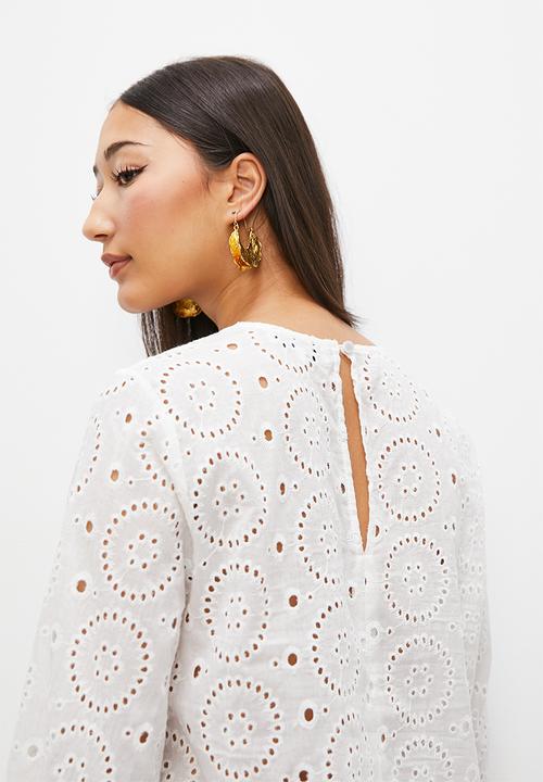 Superbalist - Round  neck openwork shell - white