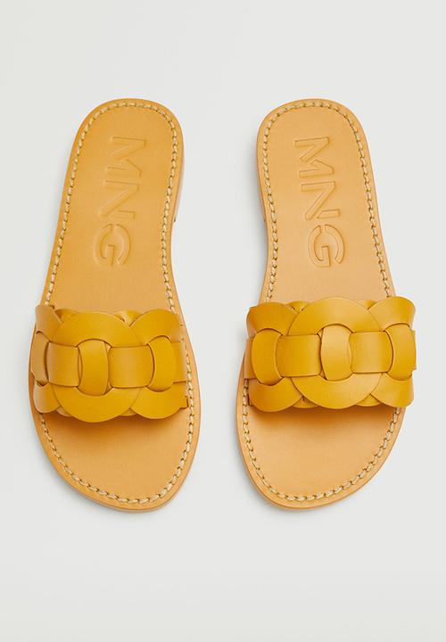 MANGO - River leather sandal - medium yellow