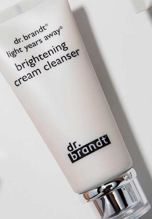 Dr.BRANDT - Light Years Away Brightening Cream Cleanser