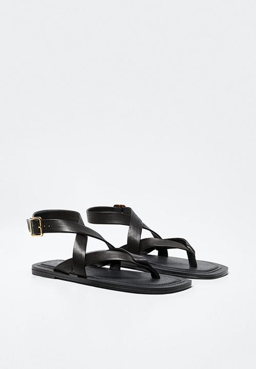 MANGO - Empty leather straps sandal - black