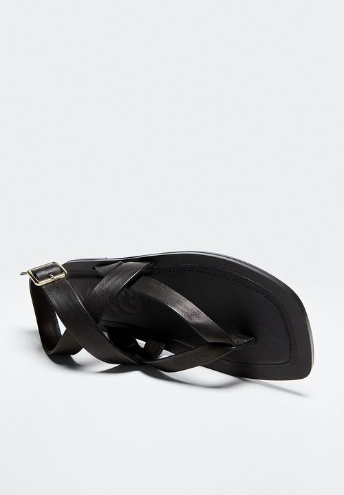 MANGO - Empty leather straps sandal - black