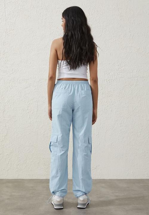 Cotton On - Parachute cargo pant - silky blue