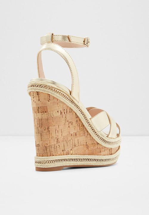 ALDO - Droyers wedge heel - champagne