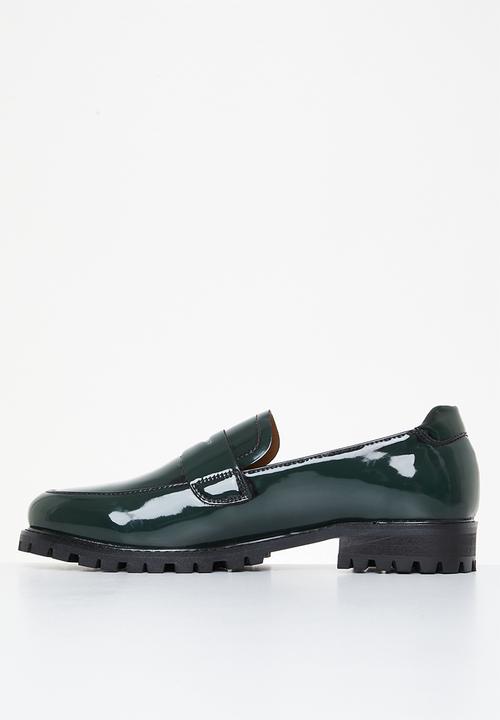 PC - Tractor penny hi shine leather - green brush