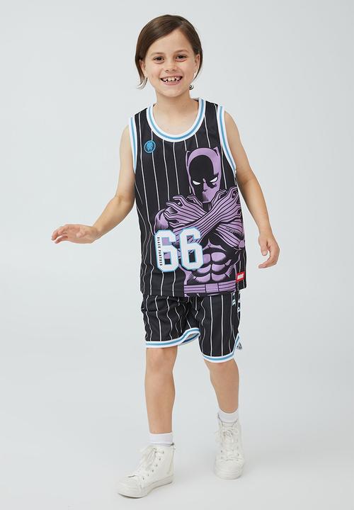 Cotton On - License marvel basketball short - lcn mar black stripe & black panther