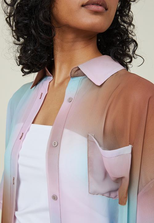 Cotton On - Sheer shirt - sully digital haze clay brown